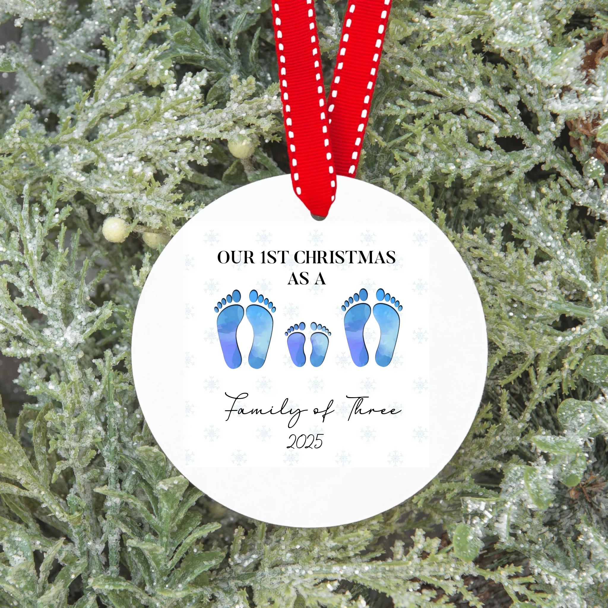 Personalized ornament Family Of Three